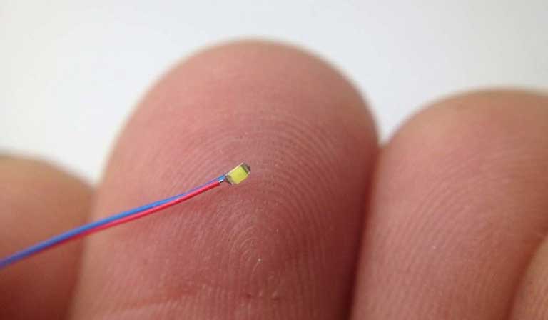 Micros LEDs: They're so tiny!